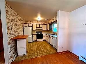357 Gracie RD, CHESAPEAKE VA 23325 thumb 6