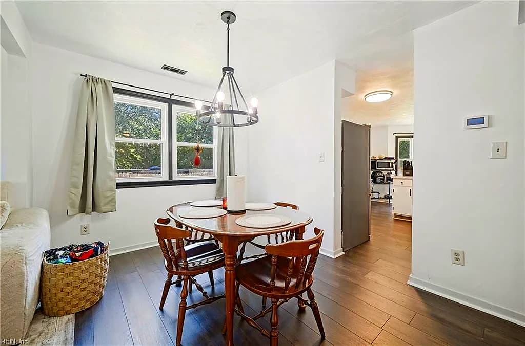 525 Kilby AVE, SUFFOLK VA 23434 - Photo 4