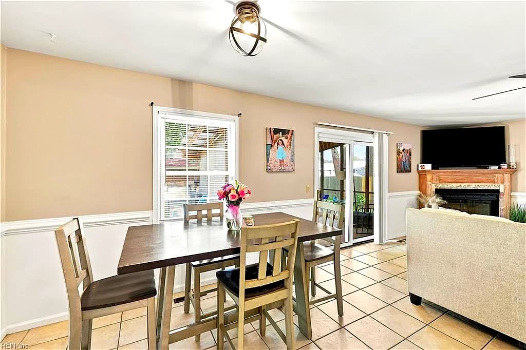 2953 E POINT DR, CHESAPEAKE VA 23321 thumb 7
