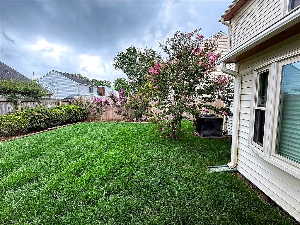 1005 Melton CT, VIRGINIA BEACH VA 23464 thumb 8