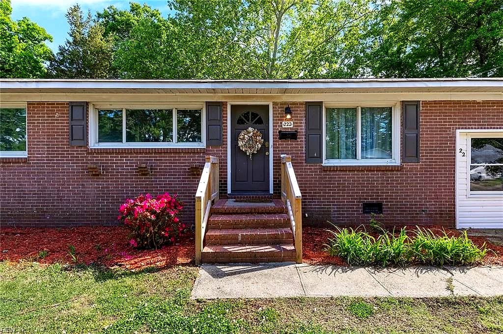 222 Belray DR, NEWPORT NEWS VA 23601 - Photo 4