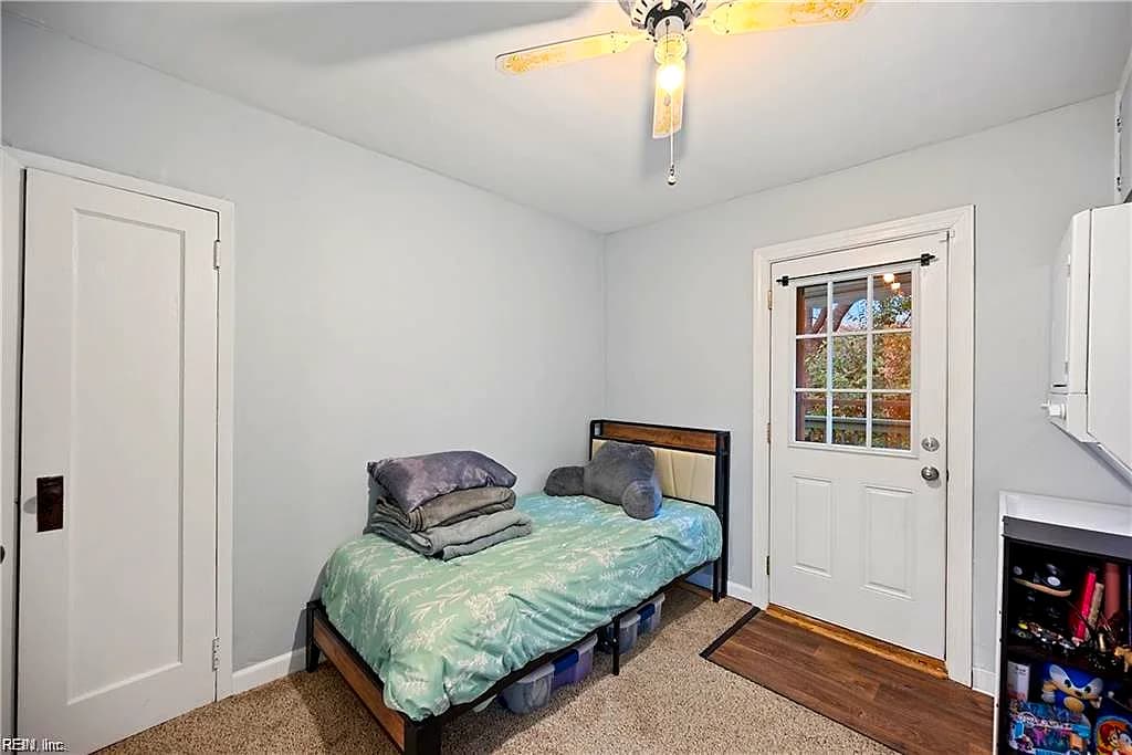 911 Holly AVE, CHESAPEAKE VA 23324 thumb 11