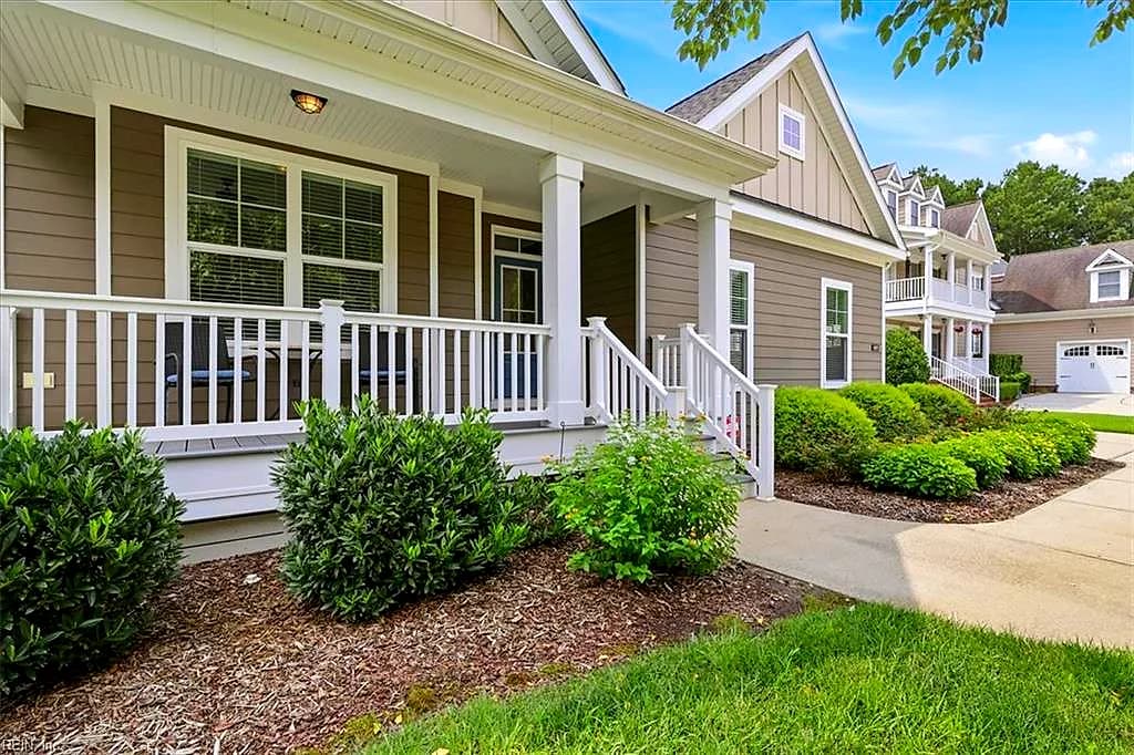 409 Tranquility TRCE, CHESAPEAKE VA 23320 - Photo 3