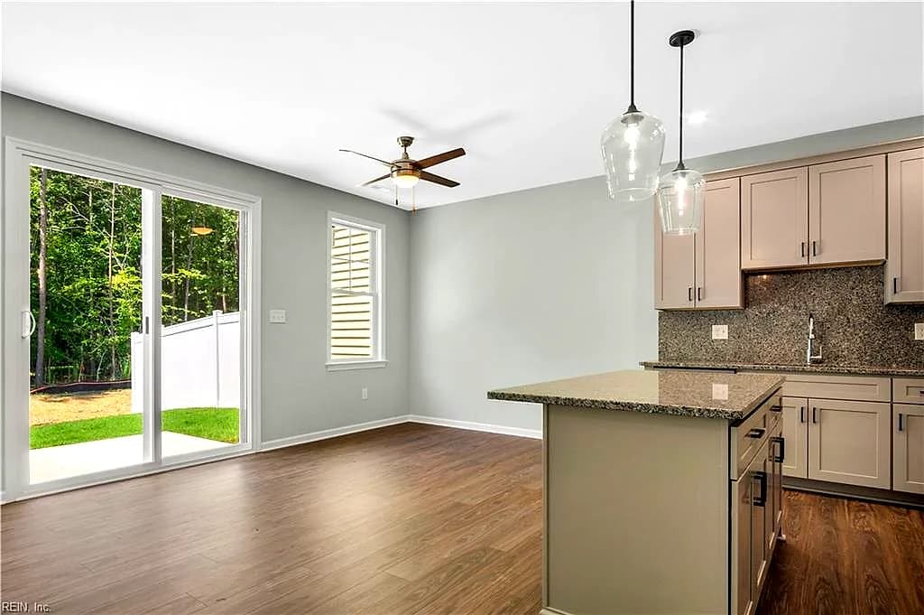 311 Linda LN, WILLIAMSBURG VA 23188 thumb 8