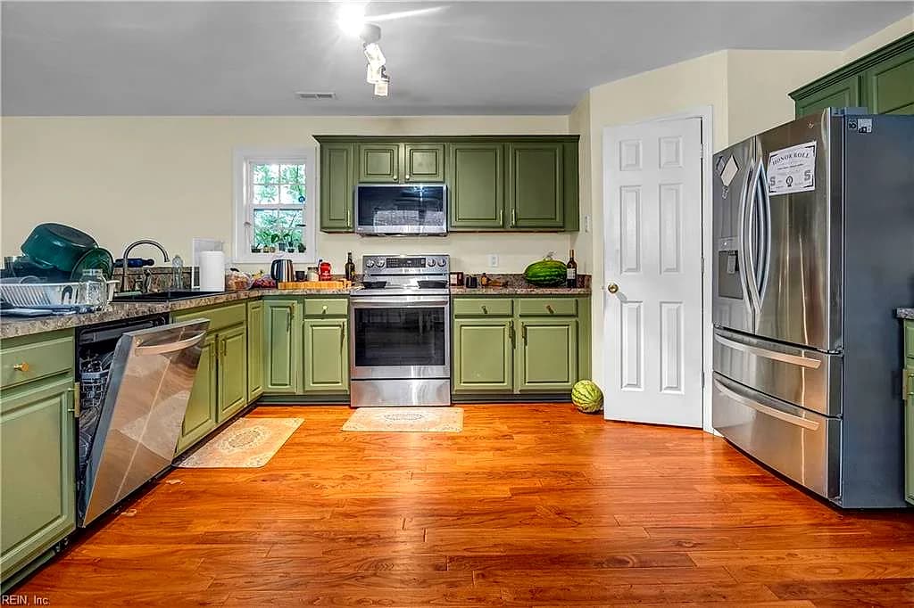 2130 Lockard AVE, CHESAPEAKE VA 23320 thumb 7