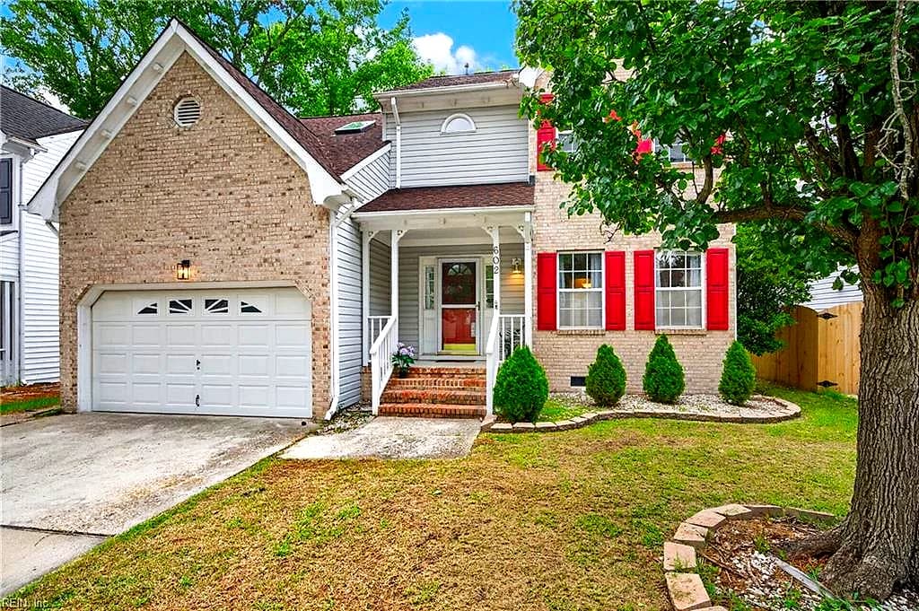 602 Windward Drive DR, CHESAPEAKE VA 23320 - Photo 2