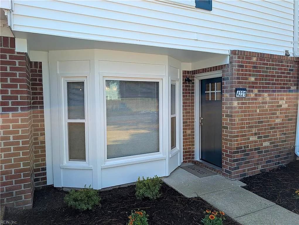 4221 Morgate LN, PORTSMOUTH VA 23703 - Photo 3