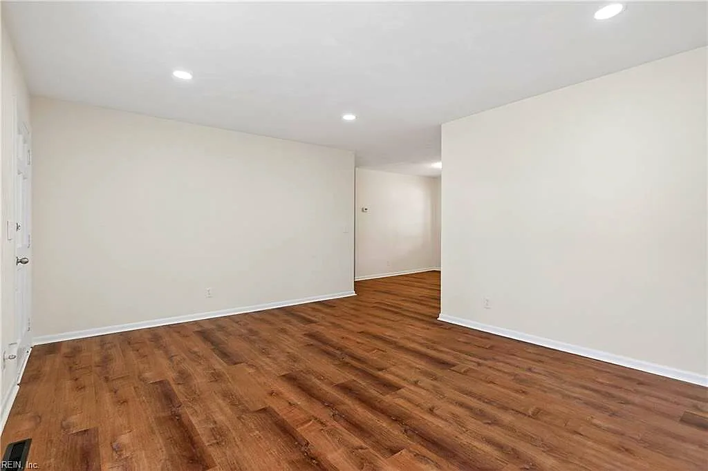 1214 Jamal LN W, PORTSMOUTH VA 23701 thumb 6