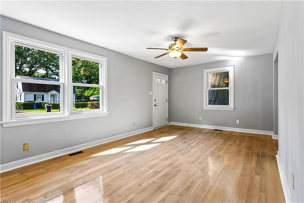 621 Sterling ST, NEWPORT NEWS VA 23605 thumb 9