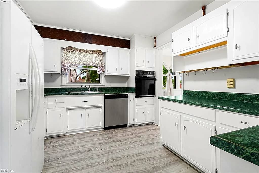 85 Tide Mill LN, HAMPTON VA 23666 thumb 7