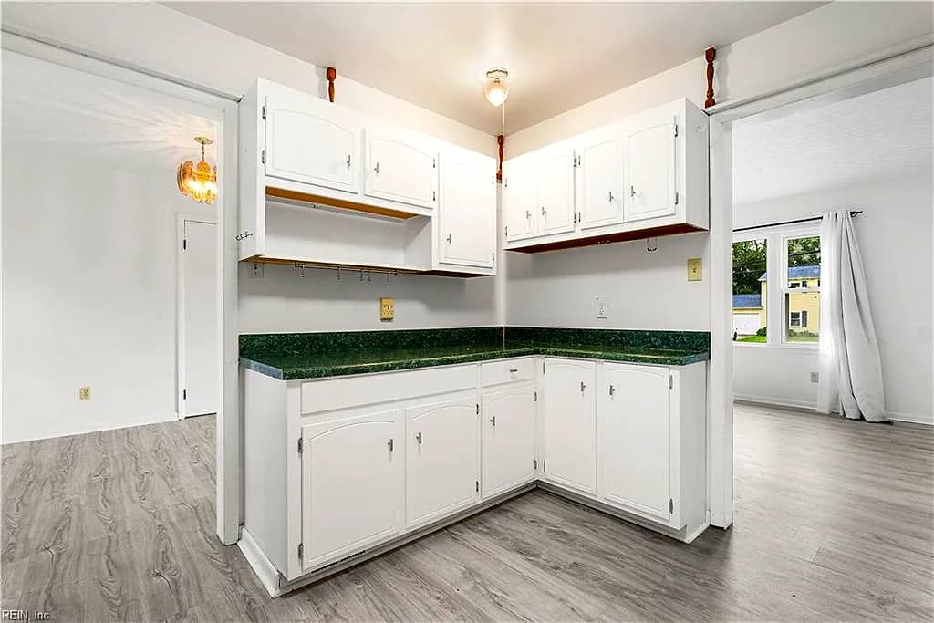 85 Tide Mill LN, HAMPTON VA 23666 thumb 9