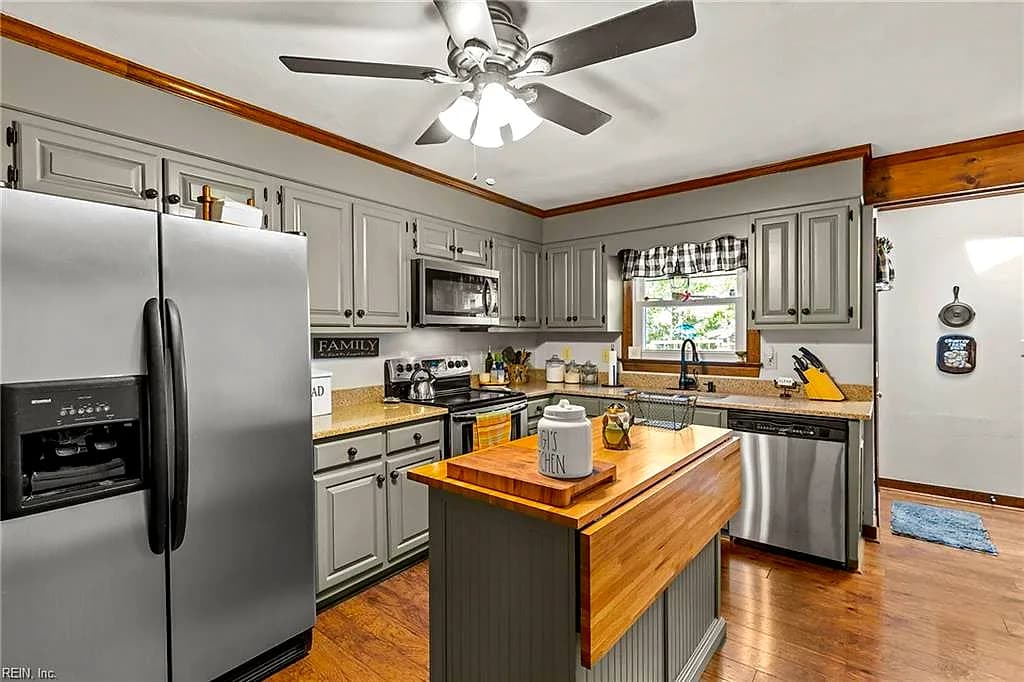 529 Wittington DR, CHESAPEAKE VA 23322 thumb 8
