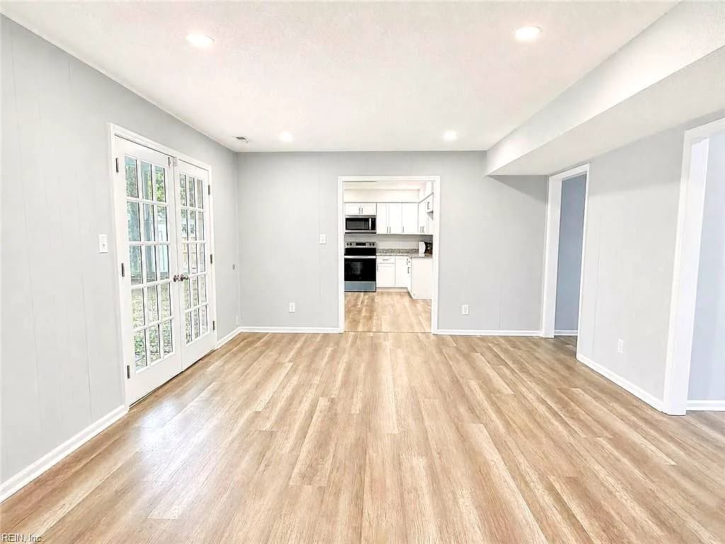 251 S Parliament DR, VIRGINIA BEACH VA 23462 thumb 8
