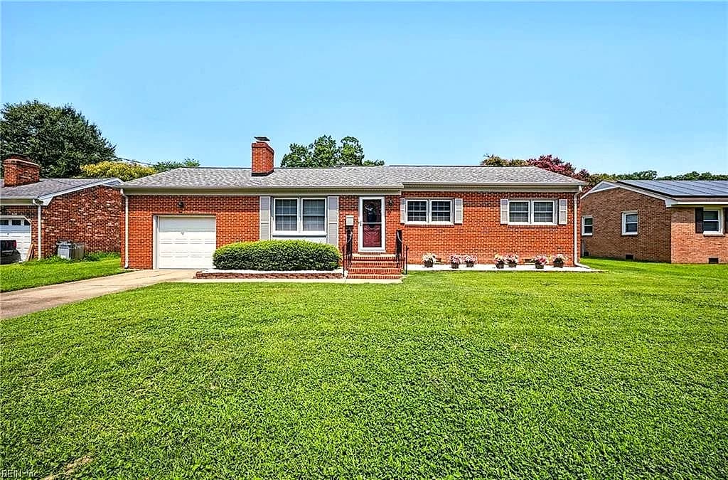 106 Opal DR, NEWPORT NEWS VA 23602 - Photo 4