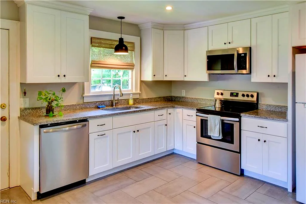 109 Lynn DR, PORTSMOUTH VA 23707 thumb 10