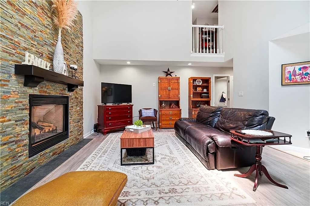 609 Edgewood ARCH, CHESAPEAKE VA 23322 thumb 12