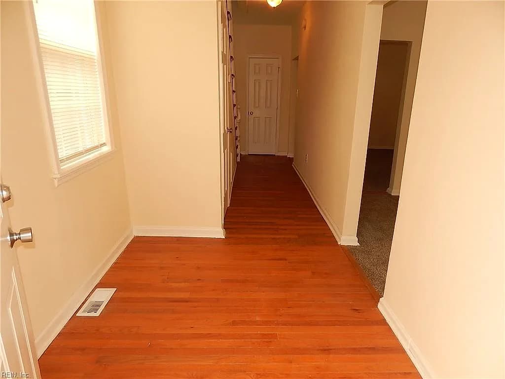 235 Libby ST, HAMPTON VA 23663 - Photo 3