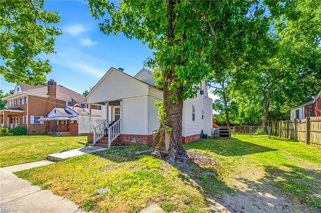634 42nd ST, NEWPORT NEWS VA 23607 - Photo 4