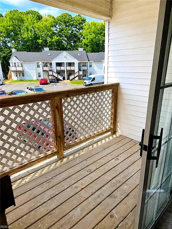 74 Emeraude Plage PL, HAMPTON VA 23666 thumb 6