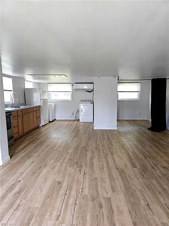 1006 Briarfield RD, NEWPORT NEWS VA 23605 - Photo 3