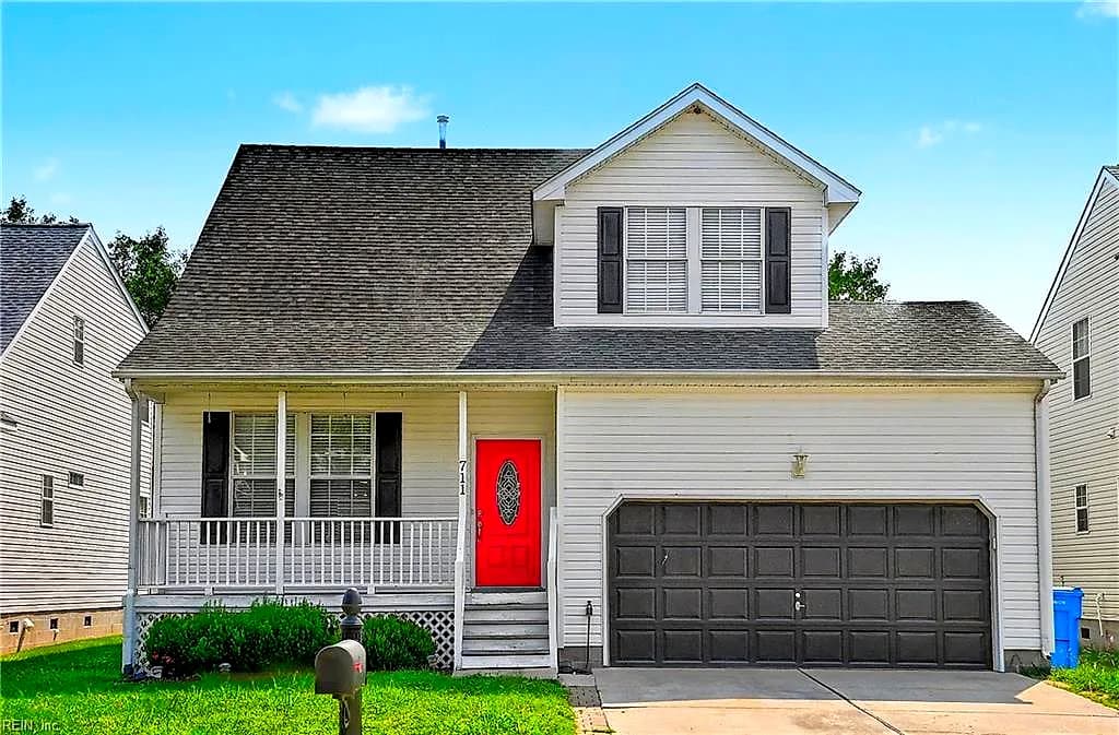 711 Pile AVE, CHESAPEAKE VA 23320 - Photo 2