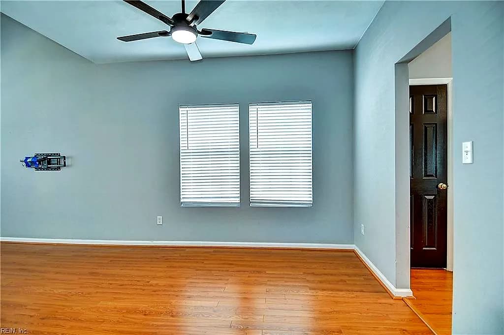 711 Pile AVE, CHESAPEAKE VA 23320 thumb 6