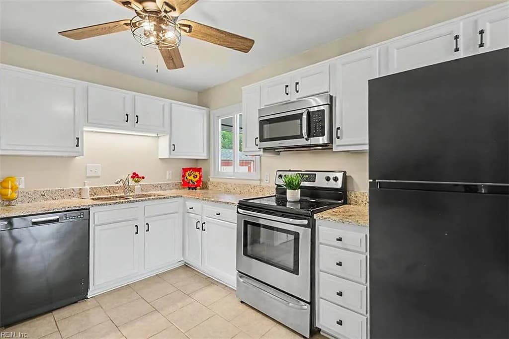 174 Mark Twain DR, NEWPORT NEWS VA 23602 thumb 11