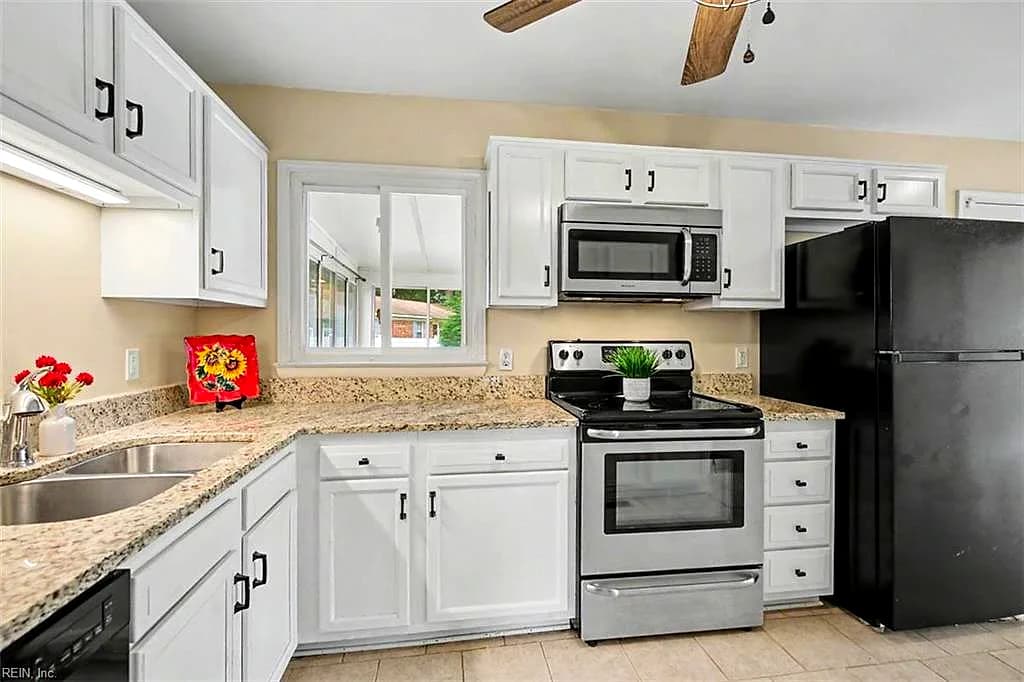 174 Mark Twain DR, NEWPORT NEWS VA 23602 thumb 12