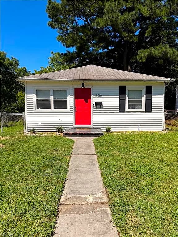206 Culpepper RD, PORTSMOUTH VA 23704 - Main photo