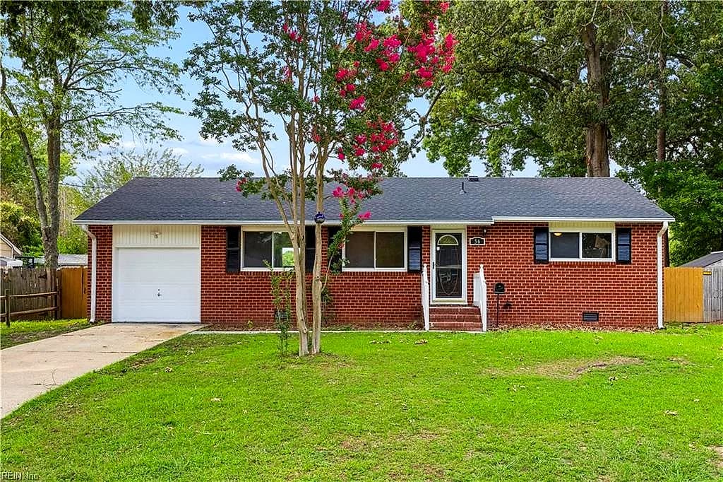 56 Bonita DR, NEWPORT NEWS VA 23602 - Photo 2