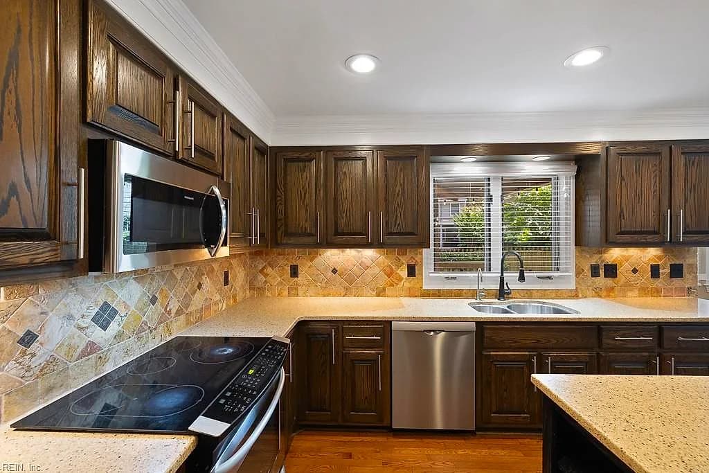 501 Asbury CT, CHESAPEAKE VA 23322 thumb 12