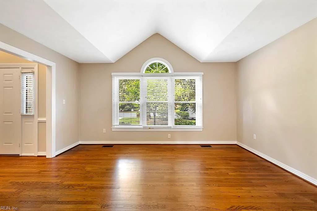 501 Asbury CT, CHESAPEAKE VA 23322 thumb 8