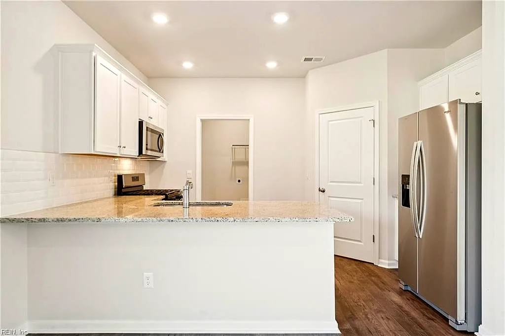 5125 Duxbury RD, SUFFOLK VA 23435 thumb 11