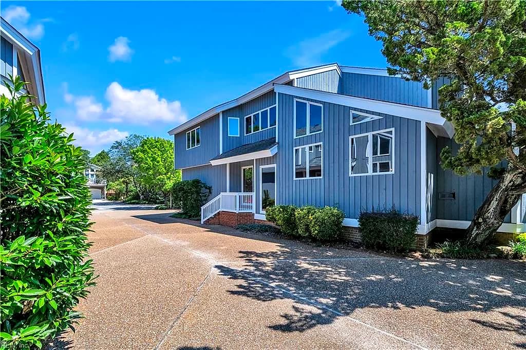 214 71st ST #A, VIRGINIA BEACH VA 23451 - Photo 3