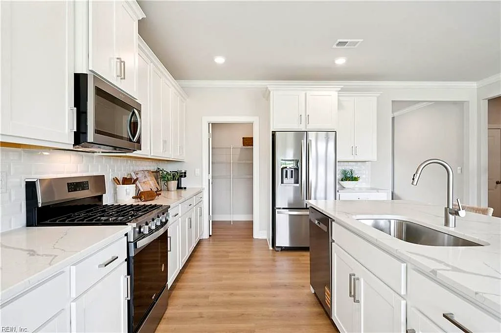 321 Riverview RD, CHESAPEAKE VA 23322 thumb 11