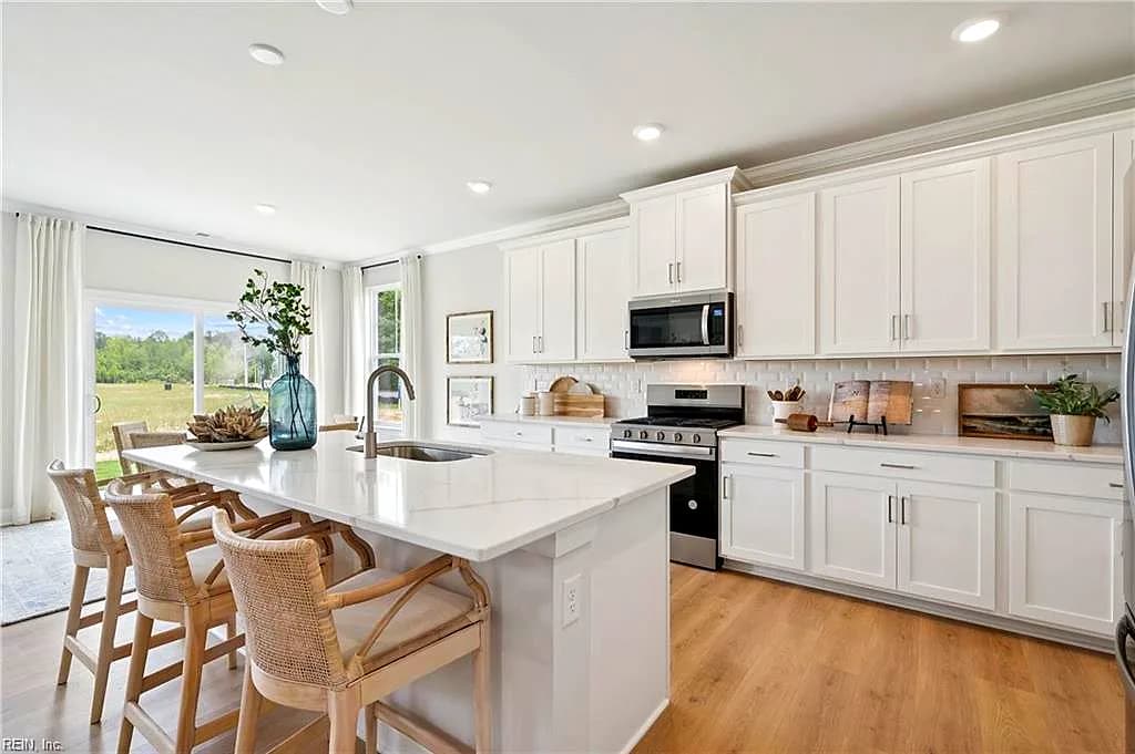 321 Riverview RD, CHESAPEAKE VA 23322 thumb 8