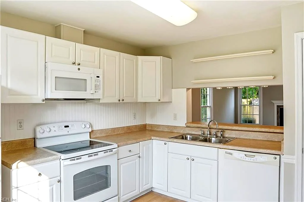 9335 1st View ST, NORFOLK VA 23503 thumb 8