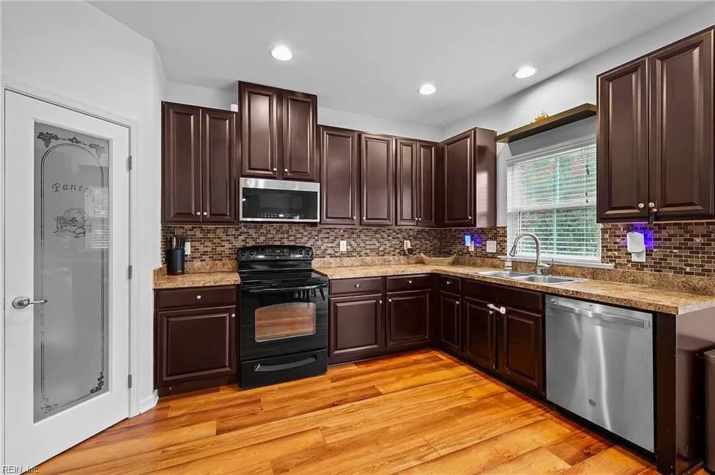 3145 Codorus ST, CHESAPEAKE VA 23323 - Photo 5