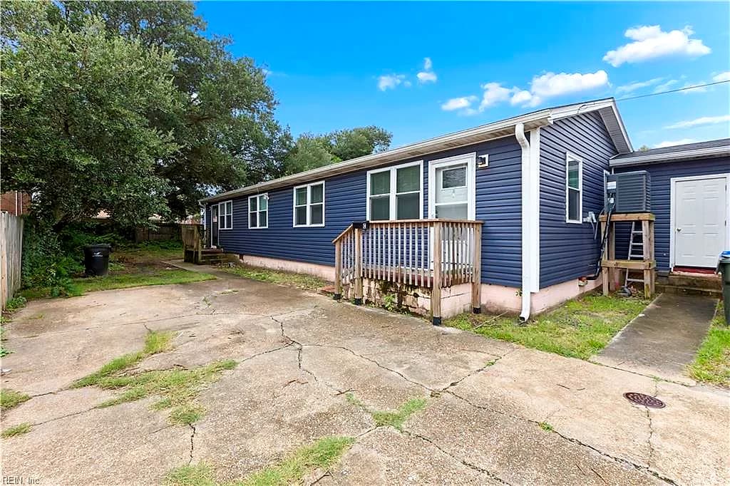 9614 17th Bay ST #C, NORFOLK VA 23518 - Main photo