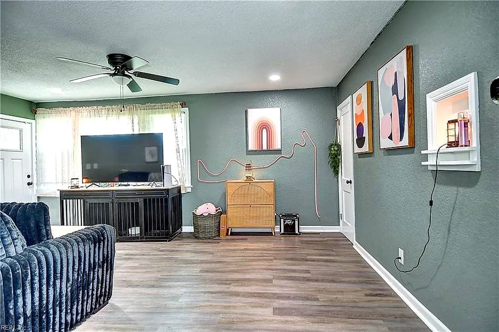 1752 Garden DR, VIRGINIA BEACH VA 23454 thumb 9