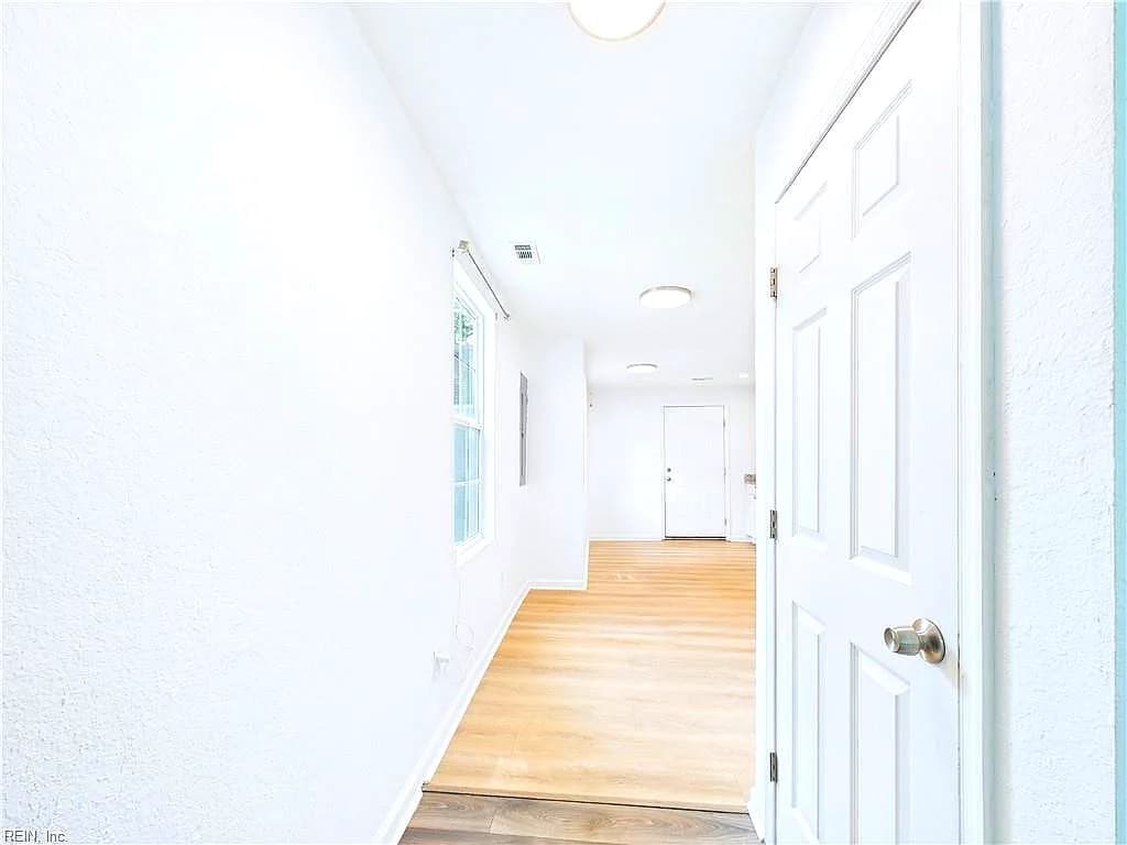 111 Smith AVE, PORTSMOUTH VA 23701 thumb 8