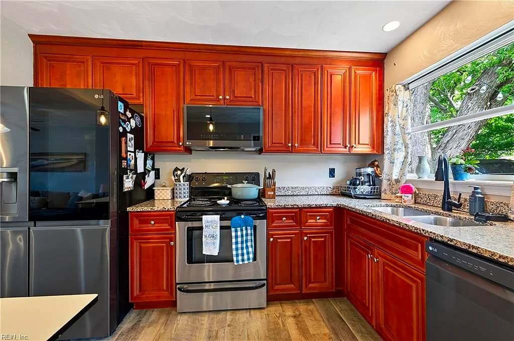 478 Duchess CT, HAMPTON VA 23669 thumb 9