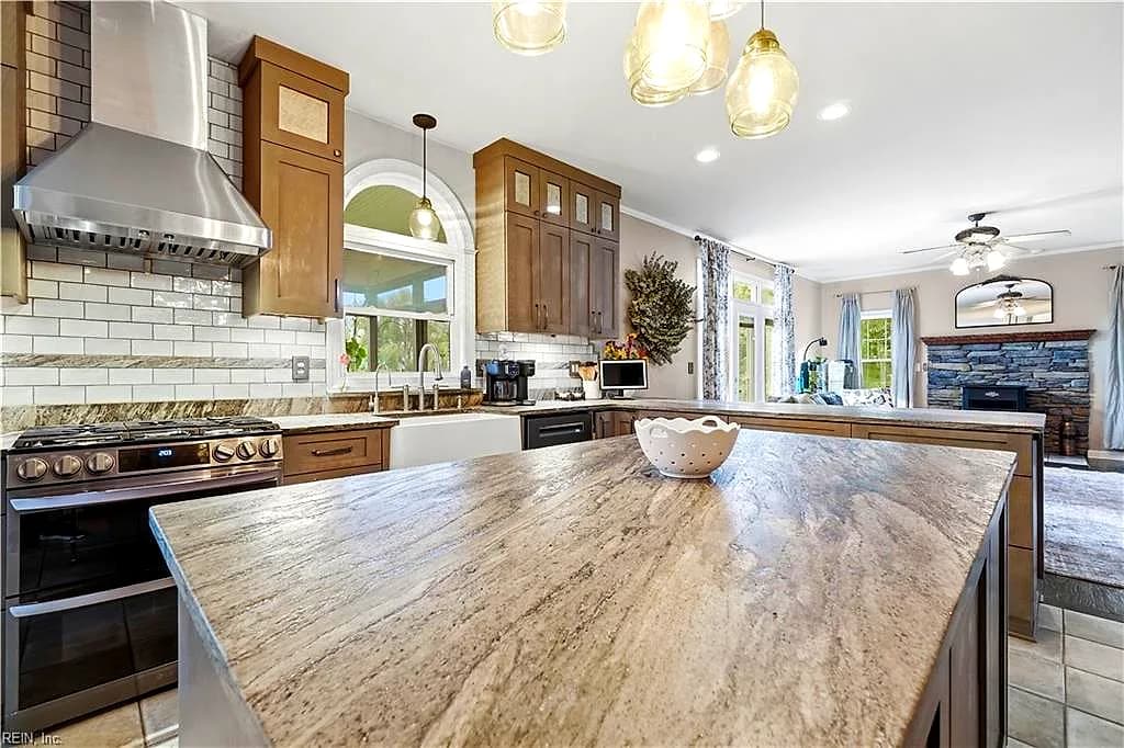 2000 Long Ridge RD, CHESAPEAKE VA 23322 thumb 11