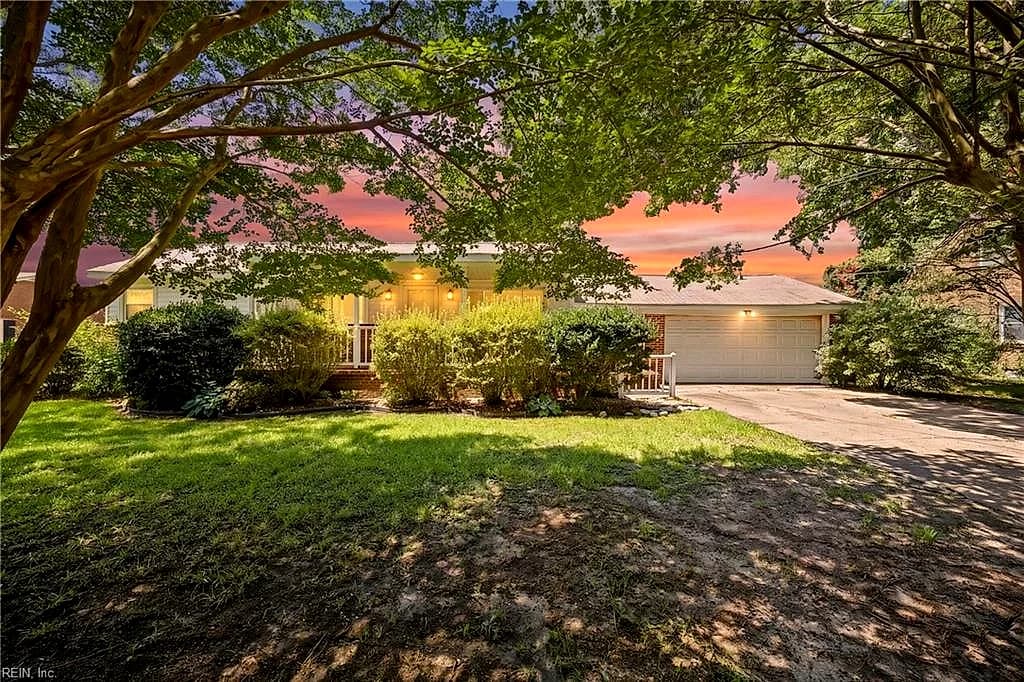 116 Greenland DR, YORKTOWN VA 23693 - Photo 2