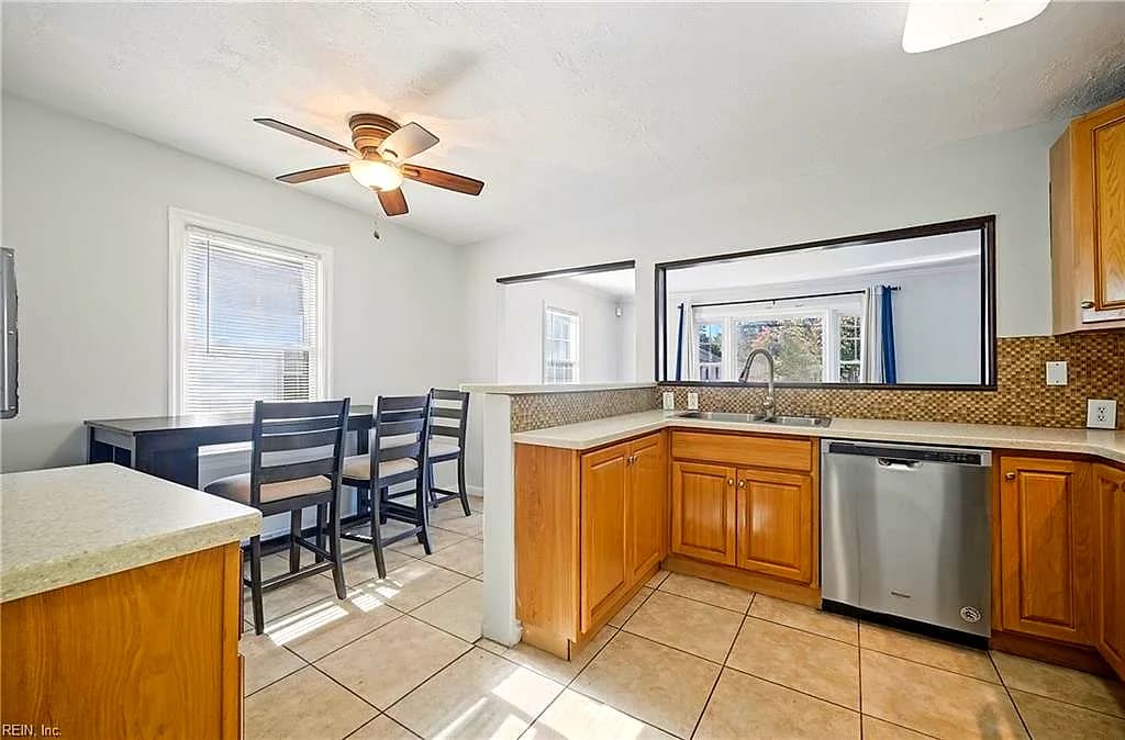 2732 Greenwood DR, PORTSMOUTH VA 23702 thumb 10