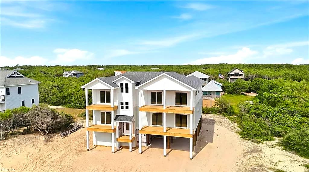 2284 Sandfiddler RD, COROLLA NC 27927 - Main photo