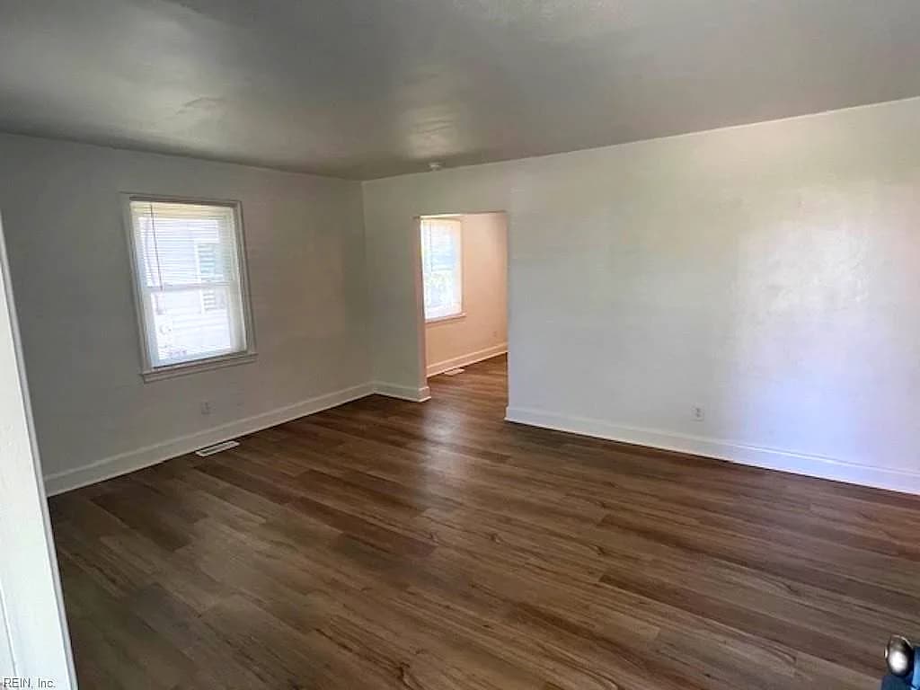 32 W. Southampton AVE, HAMPTON VA 23669 thumb 7
