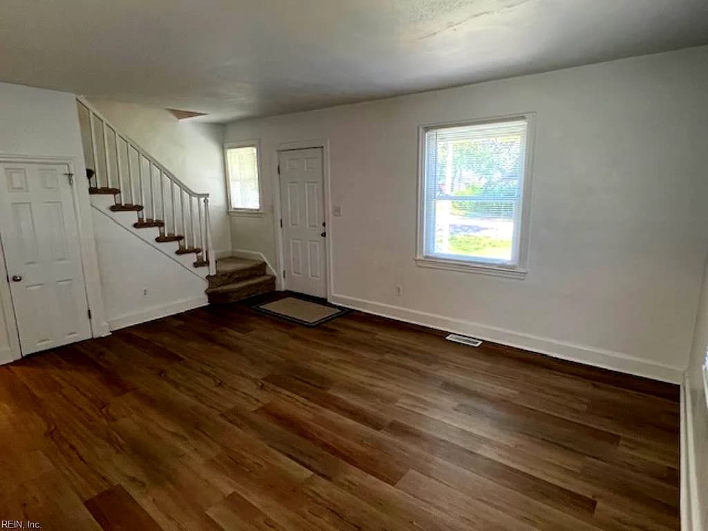 32 W. Southampton AVE, HAMPTON VA 23669 thumb 8