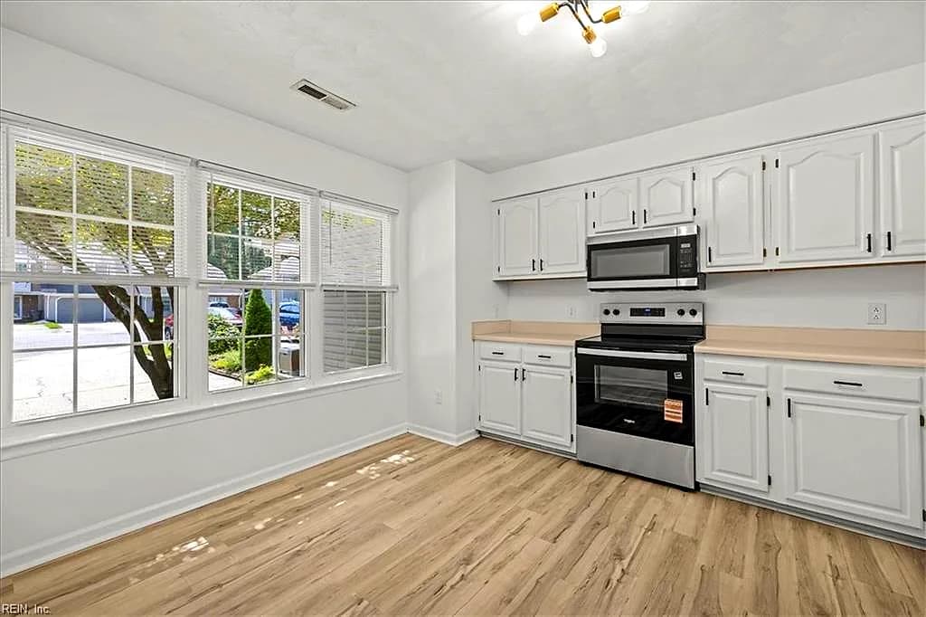 1938 Cranborne CT, VIRGINIA BEACH VA 23453 thumb 6