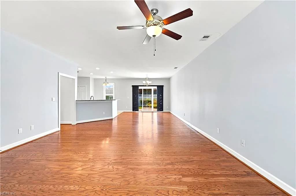 114 St James AVE, SMITHFIELD VA 23430 thumb 8